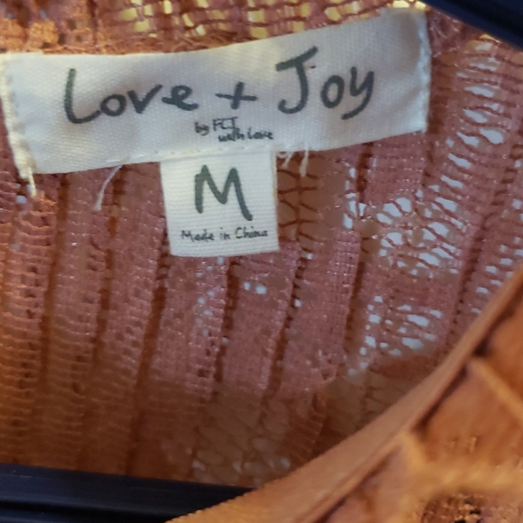 Lace blouse - Picture 2 of 5